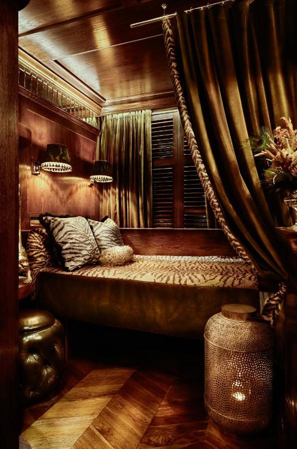 House Of Gods Glasgow Bagian luar foto